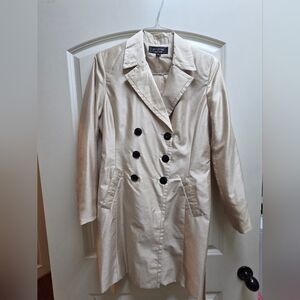 Larry Levine Tan Trench Coat with Belt and Epaulettes